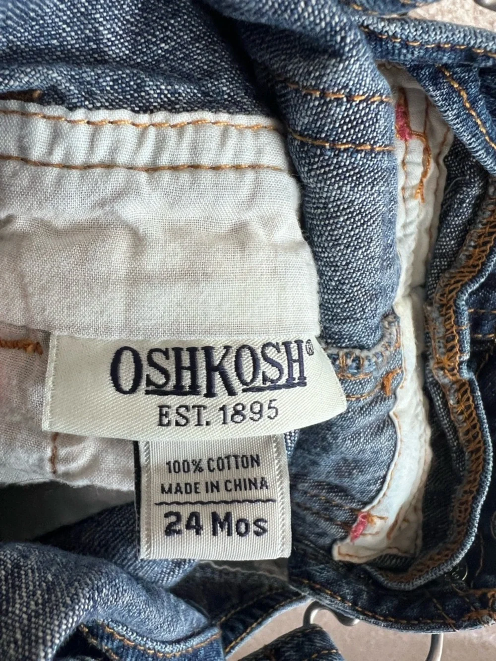 OshKosh Bgosh osh kosh
