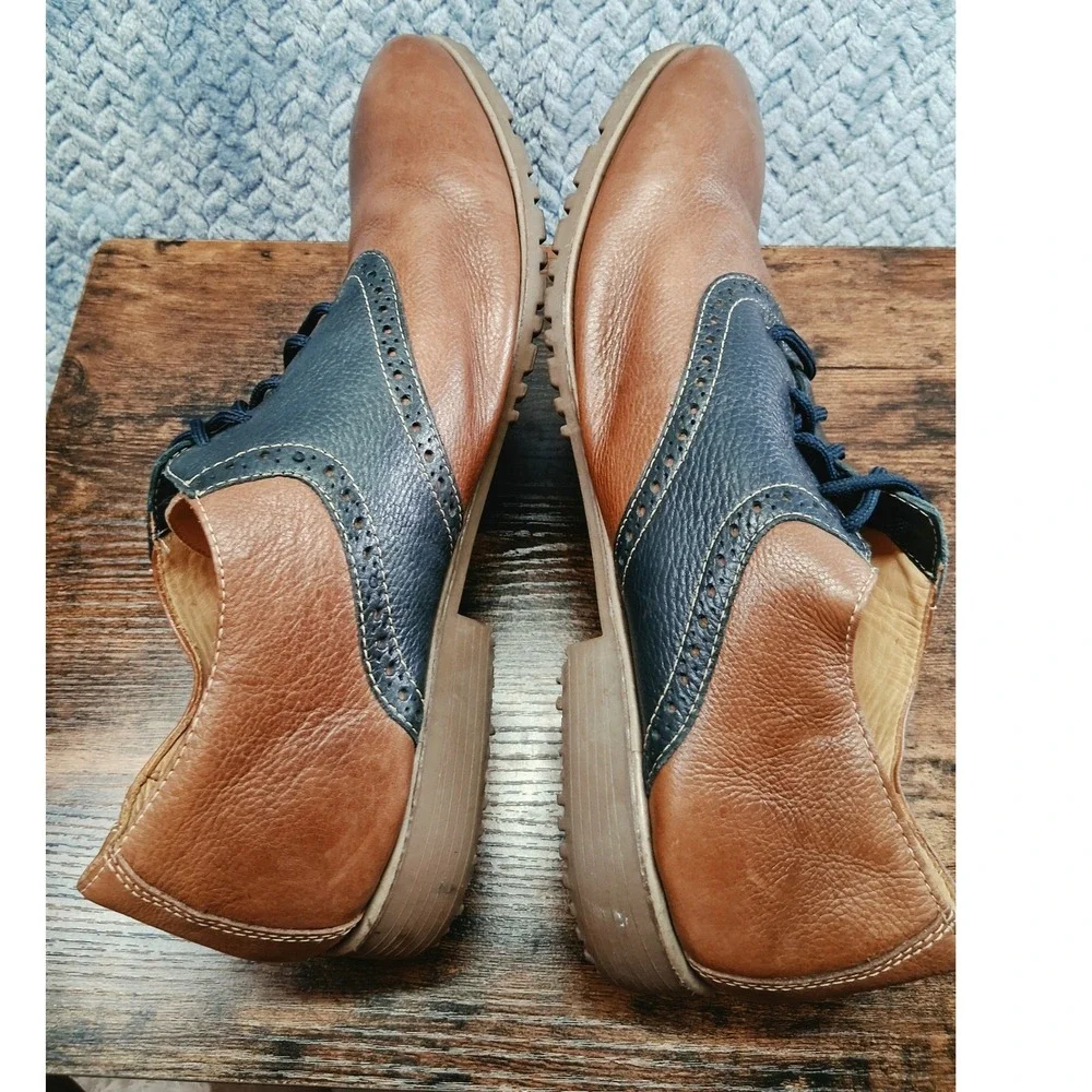 Clarks leather saddle