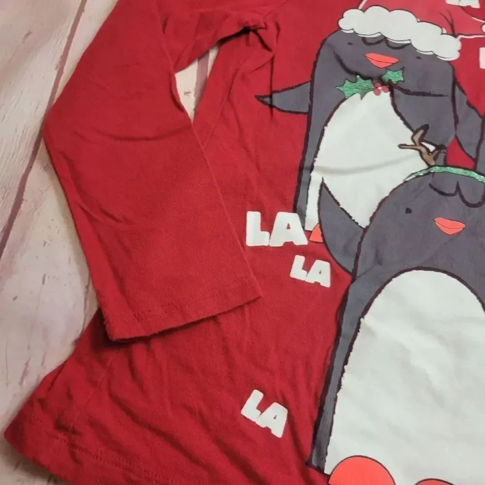 The Childrens Place christmas penguin
