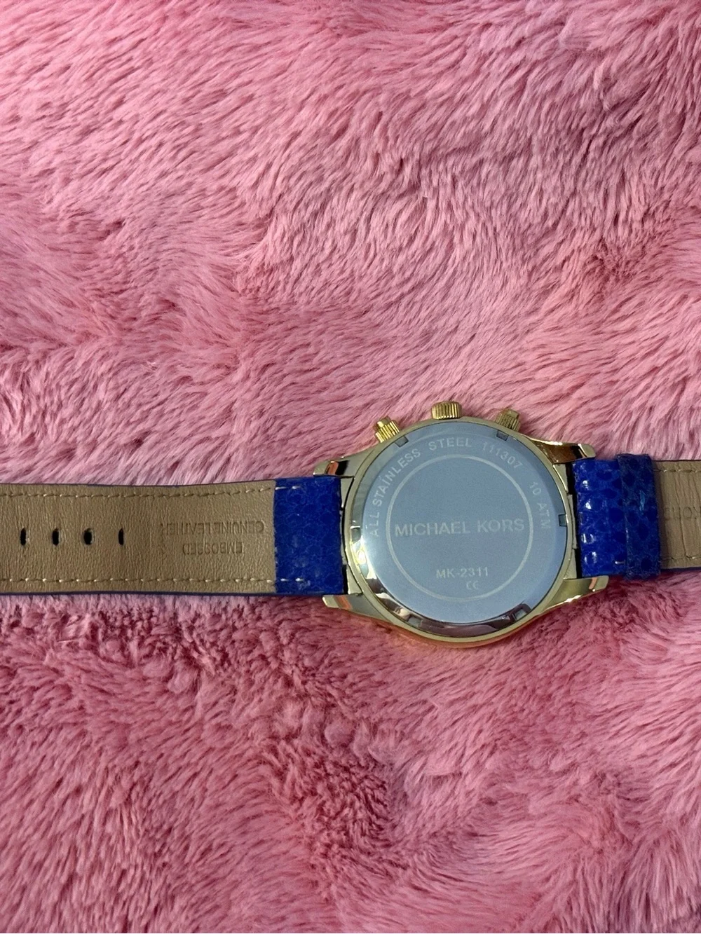 MICHAEL Michael Kors this unisex