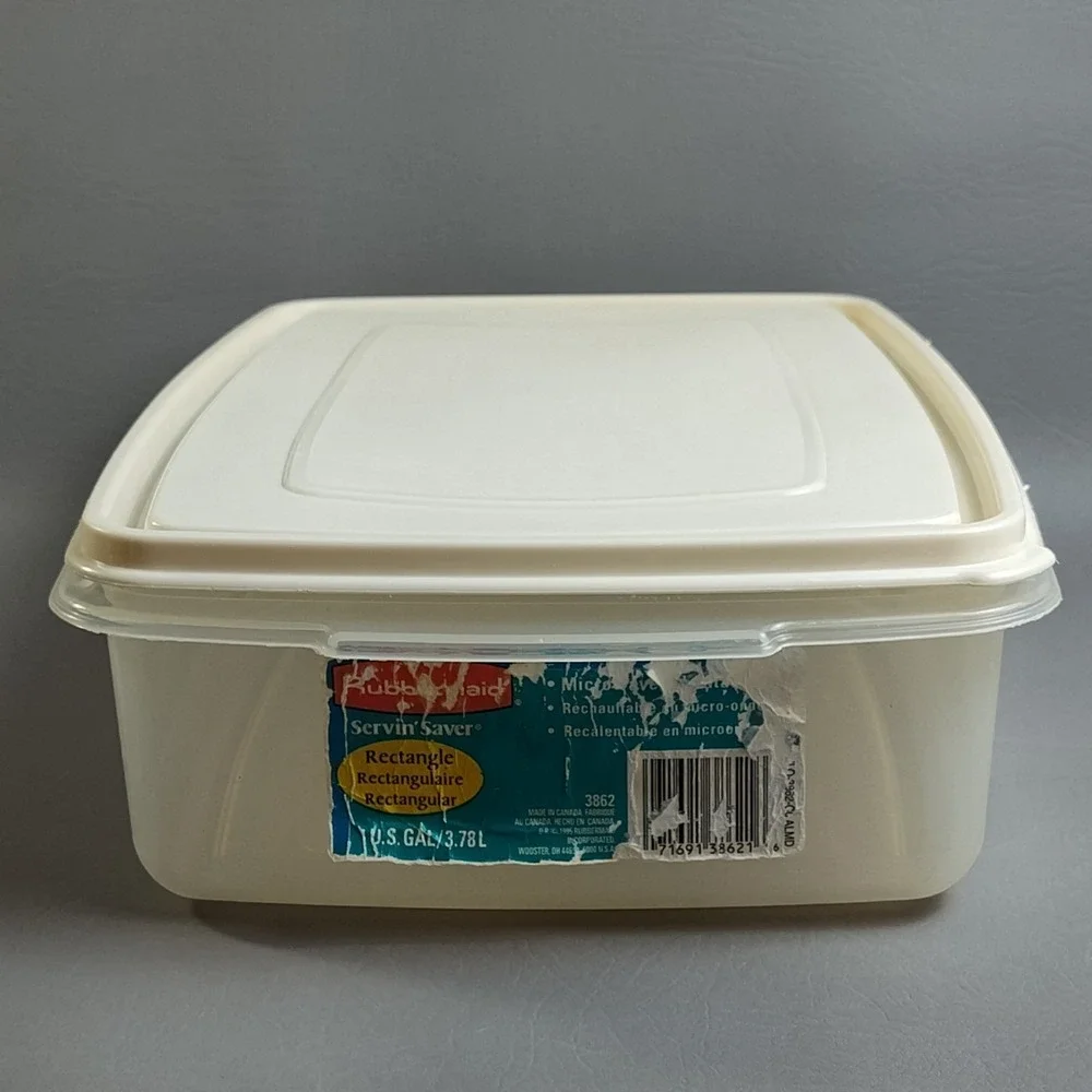 Rubbermaid vintage servin