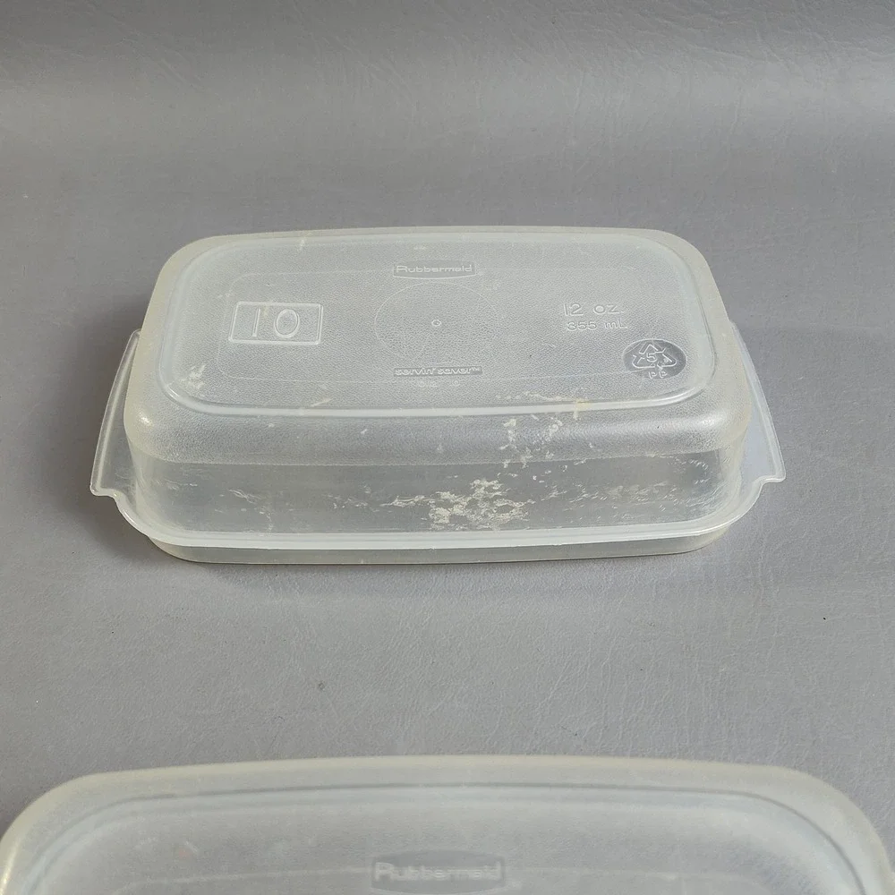 Rubbermaid vintage servin
