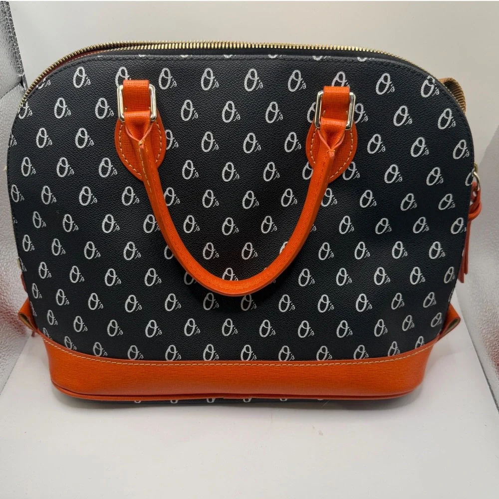 Dooney & Bourke dooney bourke