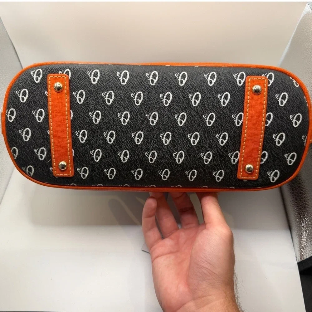 Dooney & Bourke dooney bourke
