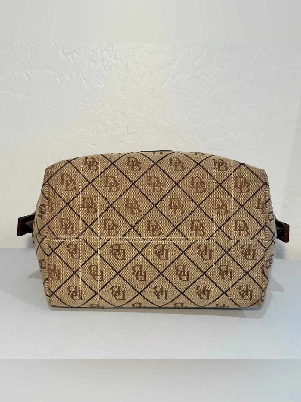 Dooney & Bourke vintage dooney