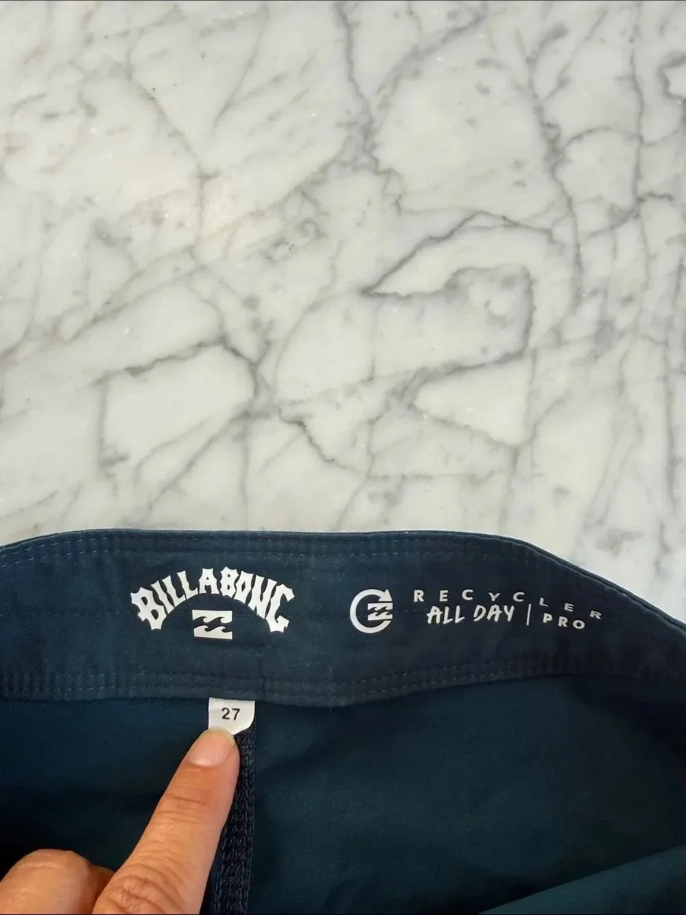 Billabong youth sz