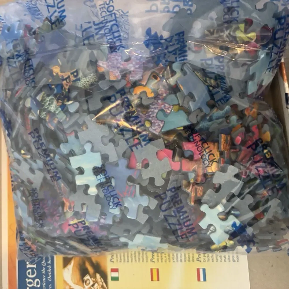 Ravensburger title tropical