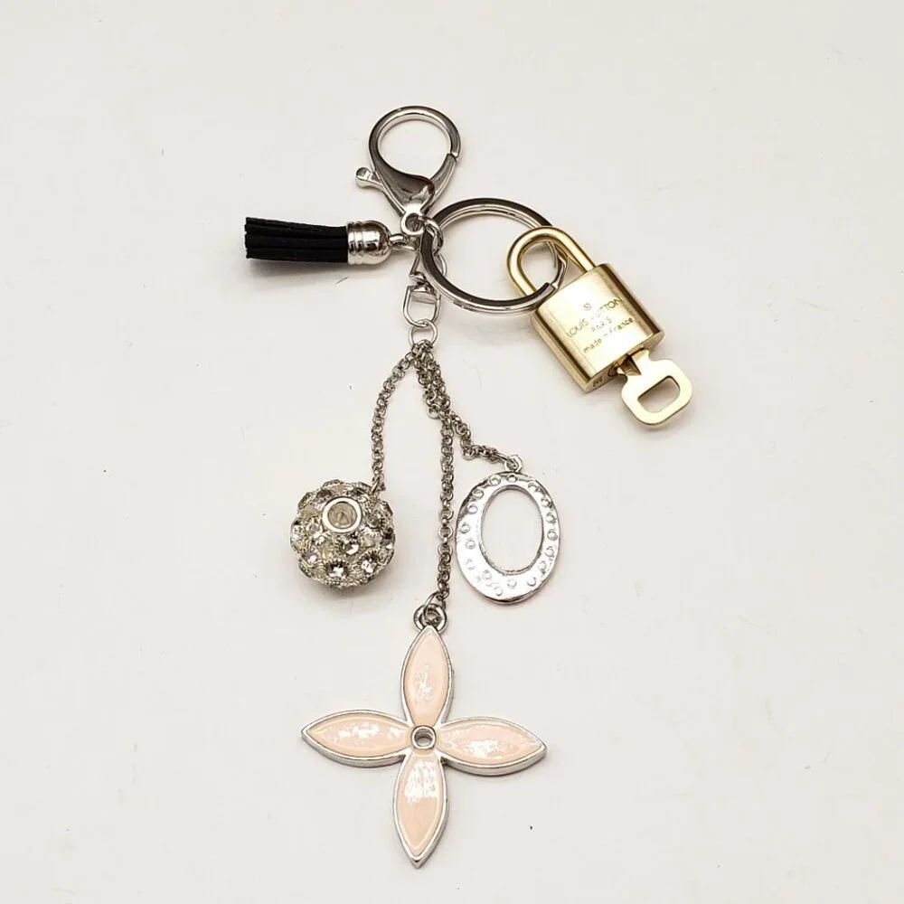 LV Gold Padlock & Key 🔒 Authentic Louis Vuitton Bag Unbranded Flower Charm