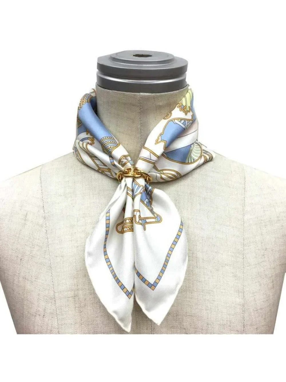 Hermes Scarf Carre 45 Gavroche 45 Tatersale en Zigzag Tattersall White Silk