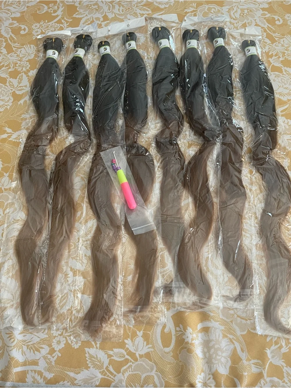 Nescorner brown blonde