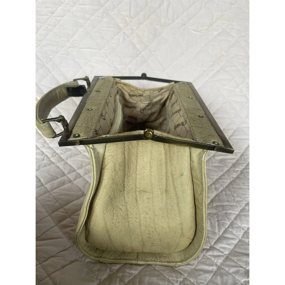 The Unbranded Brand zipper quality brass