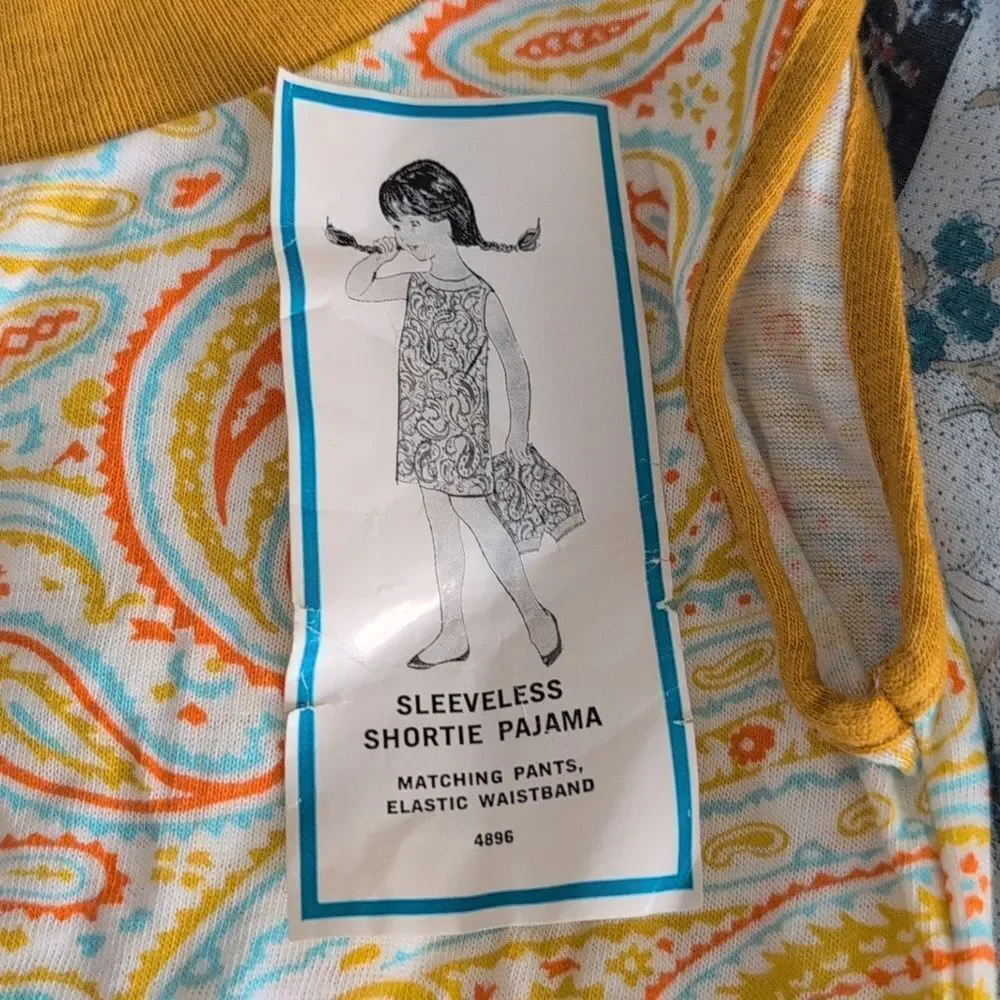 Hanes girls 70s