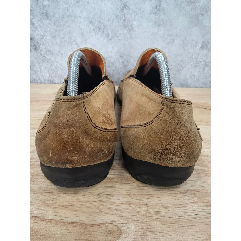 Magnanni casual mythical day