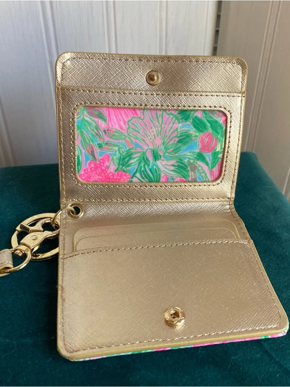 Lilly Pulitzer beautiful wallet