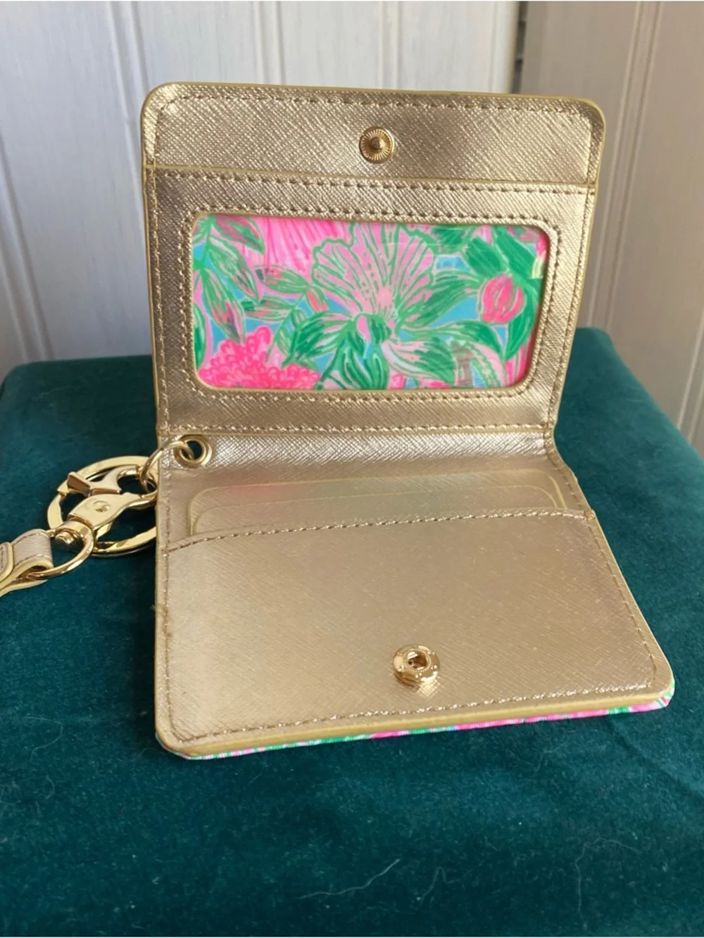 Lilly Pulitzer beautiful wallet