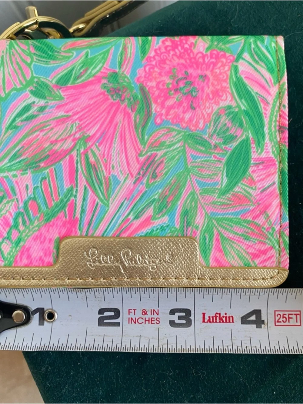 Lilly Pulitzer beautiful wallet