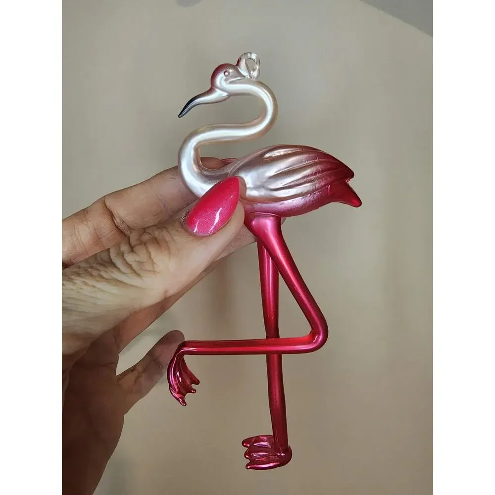 unmarked pink flamingo