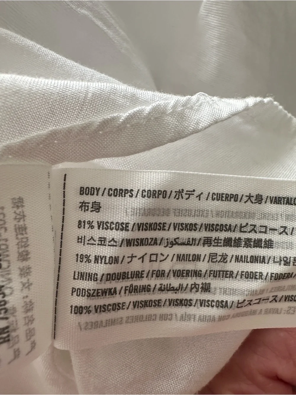 Abercrombie & Fitch flowy white