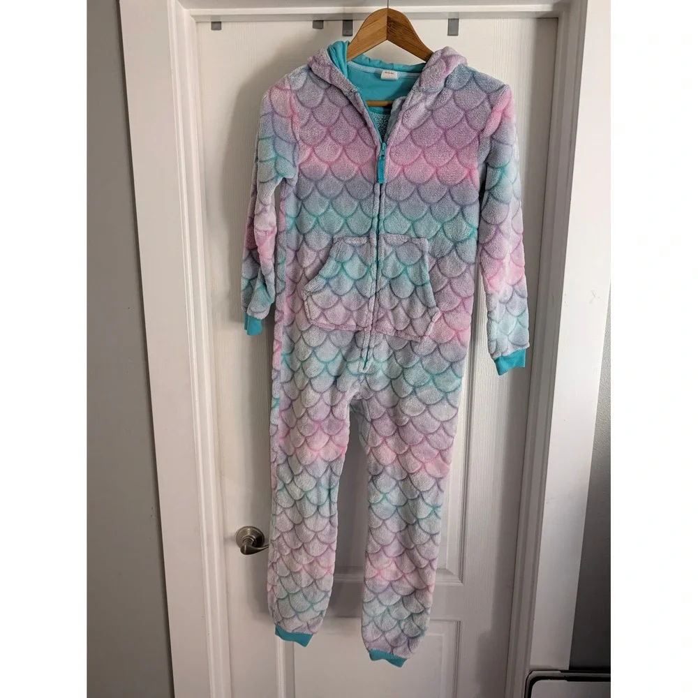 Cat & Jack Kids Plush Fleece Mermaid Scale Hooded Sleepsuit Rainbow L 10/12
