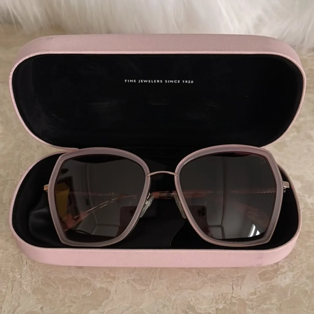 Tous sunglasses color