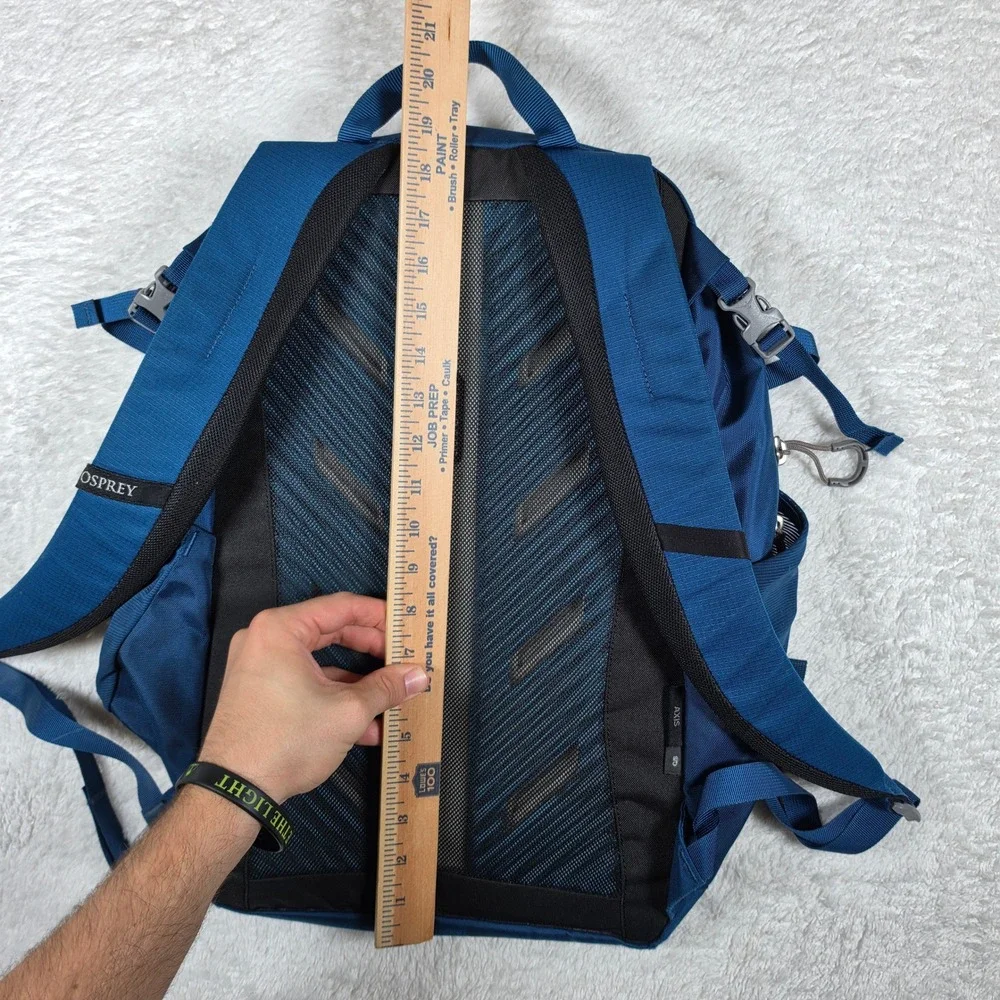 OSPREY axis daypack