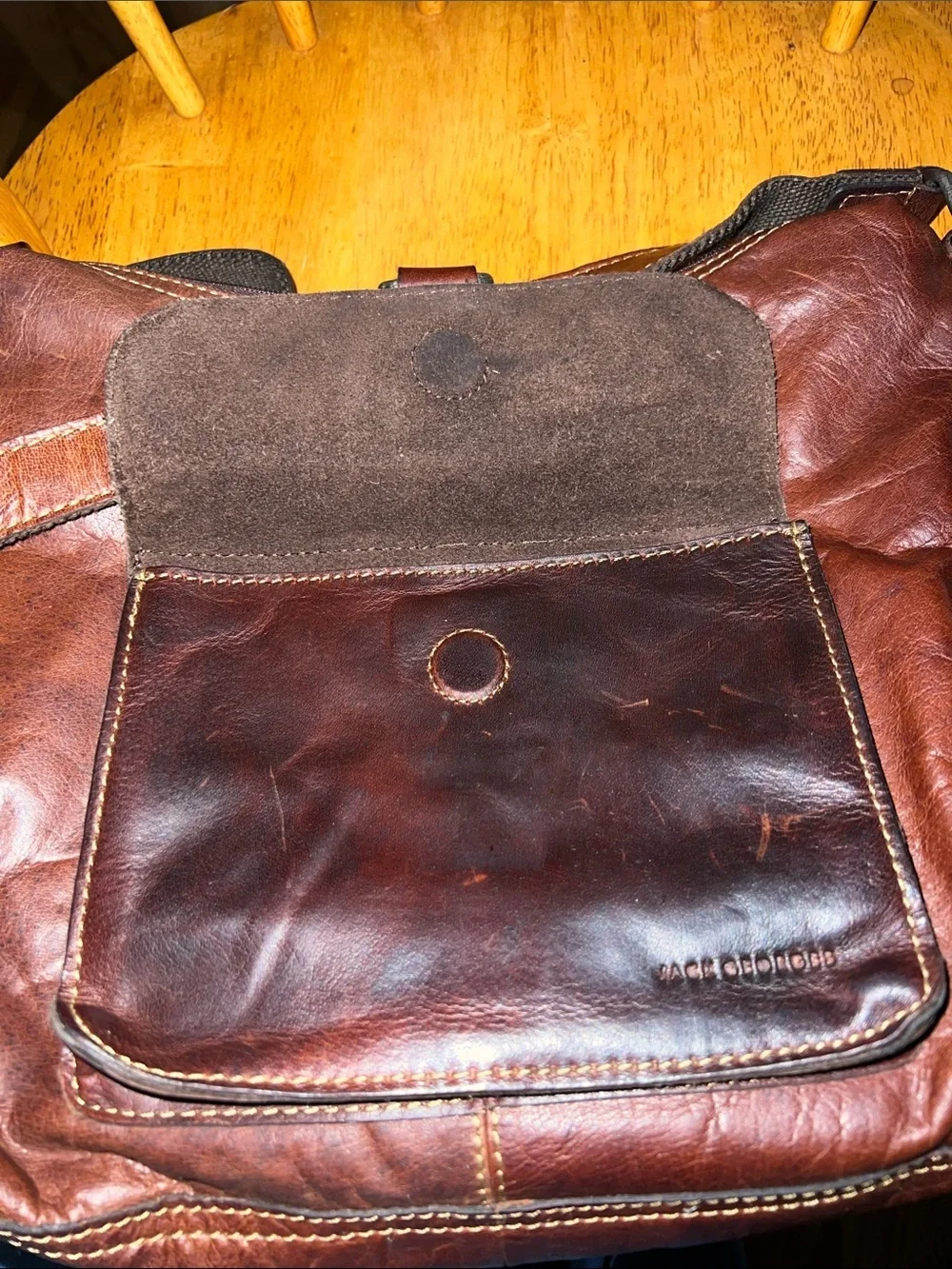 Jack Georges wear exterior