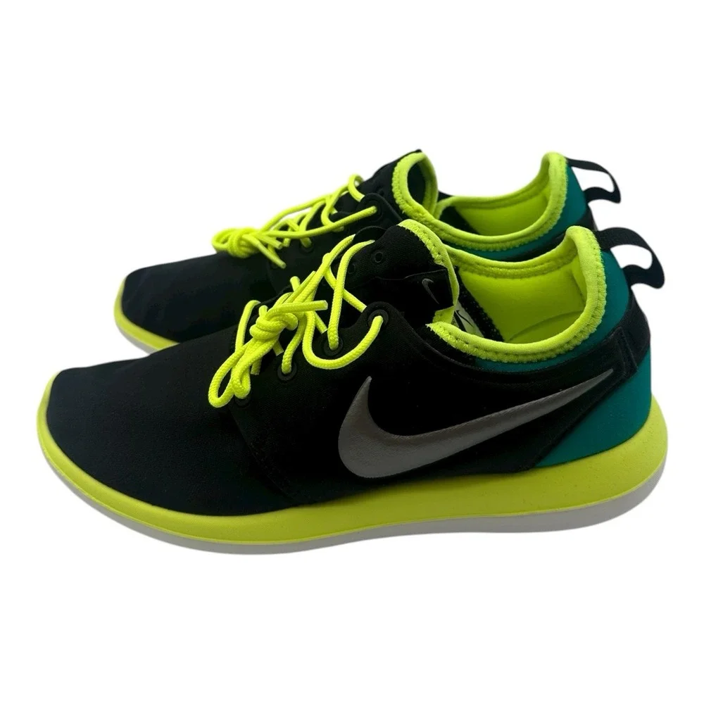 Nike roshe two