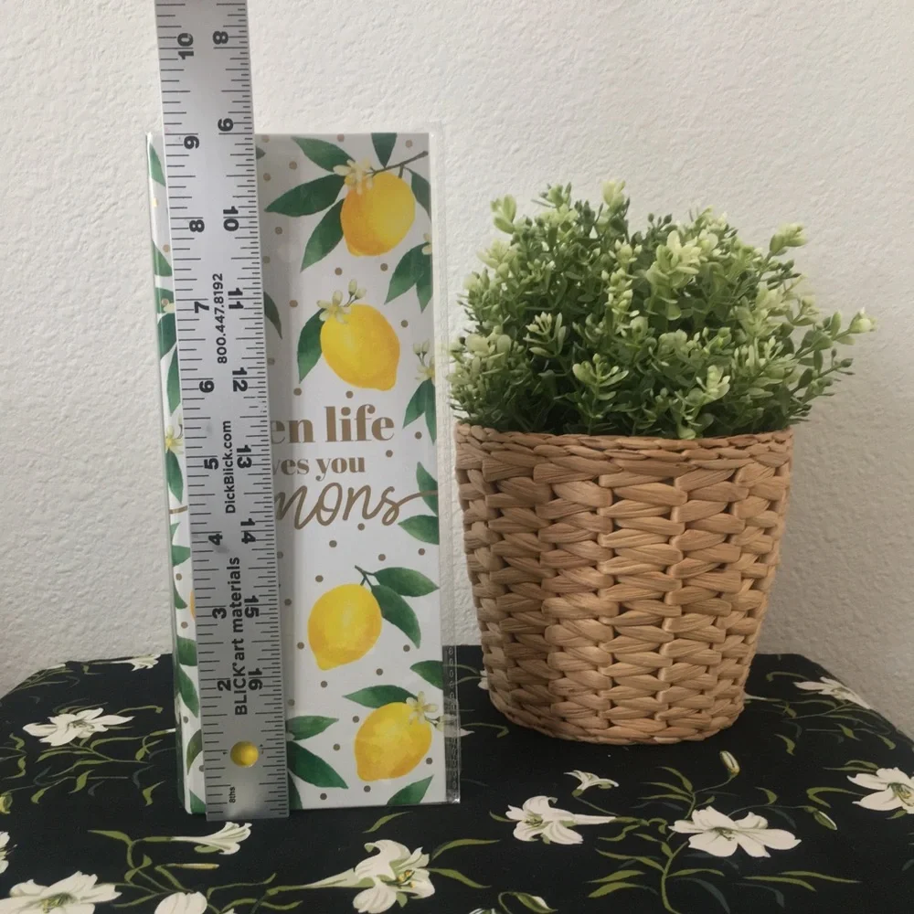 N/A cute lemon