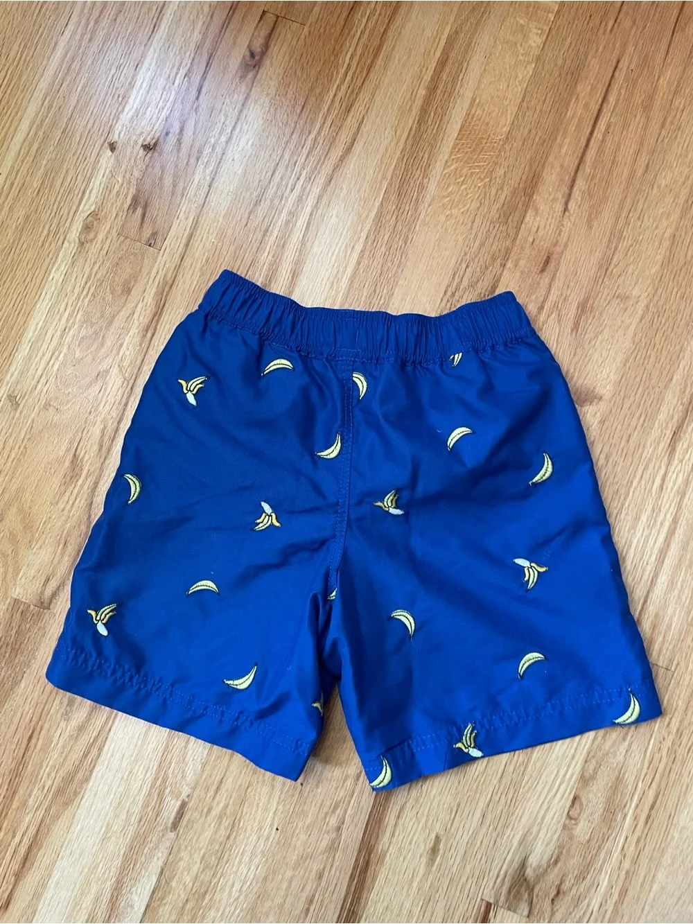 Hanna Andersson boys blue banana swim shorts / trunks - sz 120cm (US 6-7)