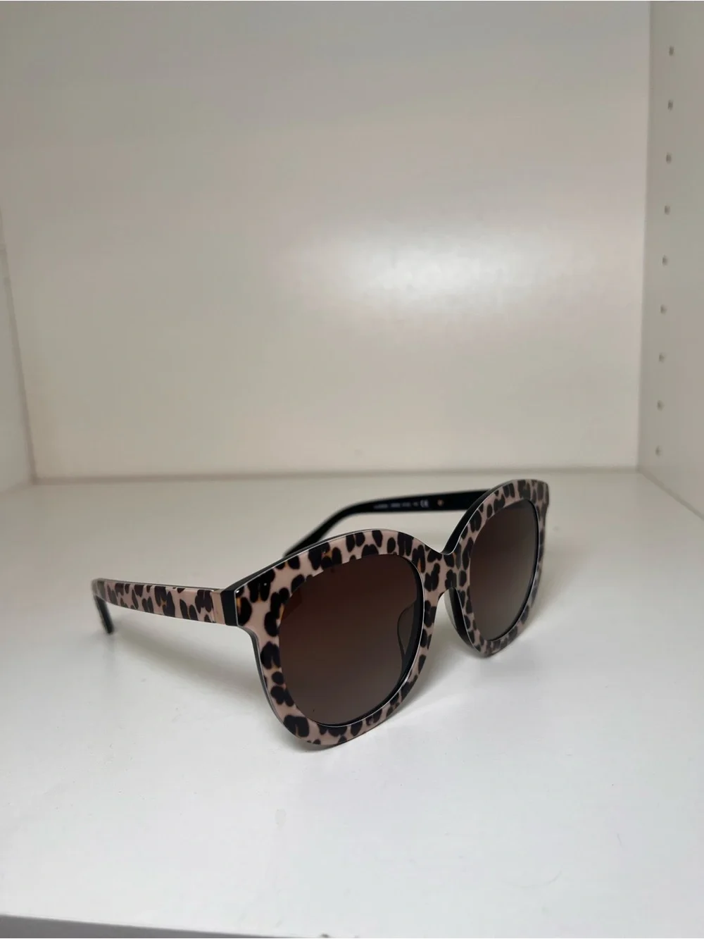 kate spade bold round
