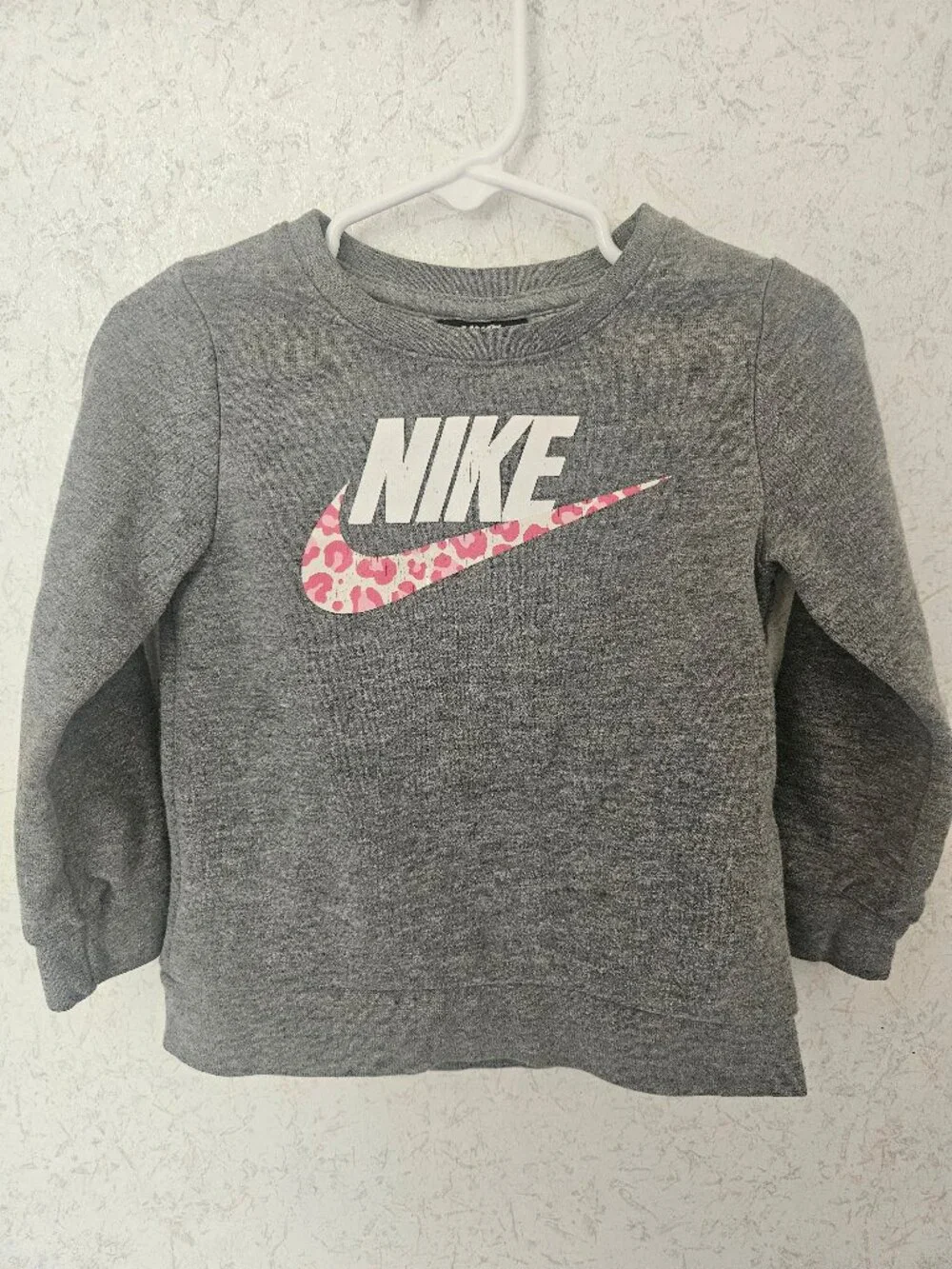 Nike Girls 2T Gray Pink Floral Swoosh Crewneck Sweatshirt