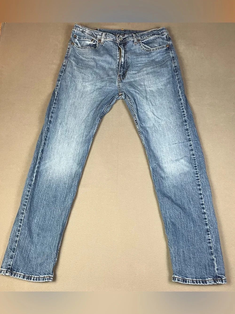 Levis levis 505