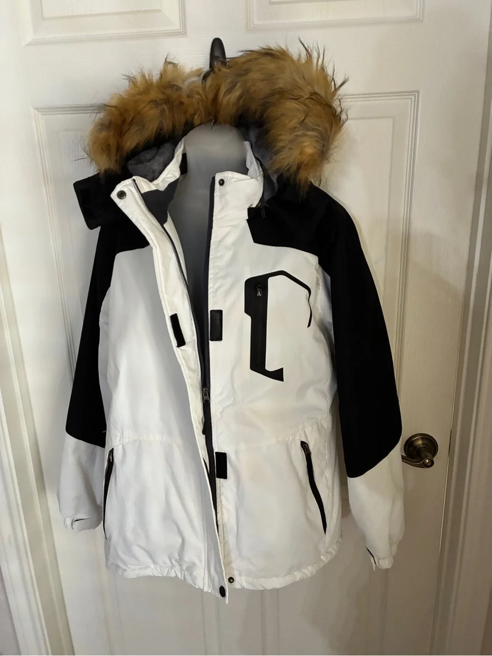N/A one versatile faux