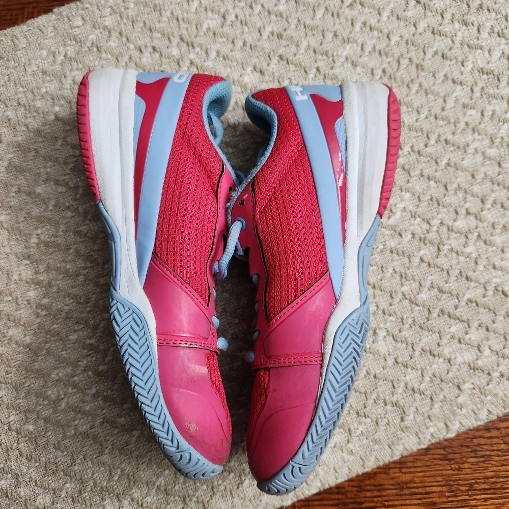 3/$25 Girls Head tennis sneakers size 5.5