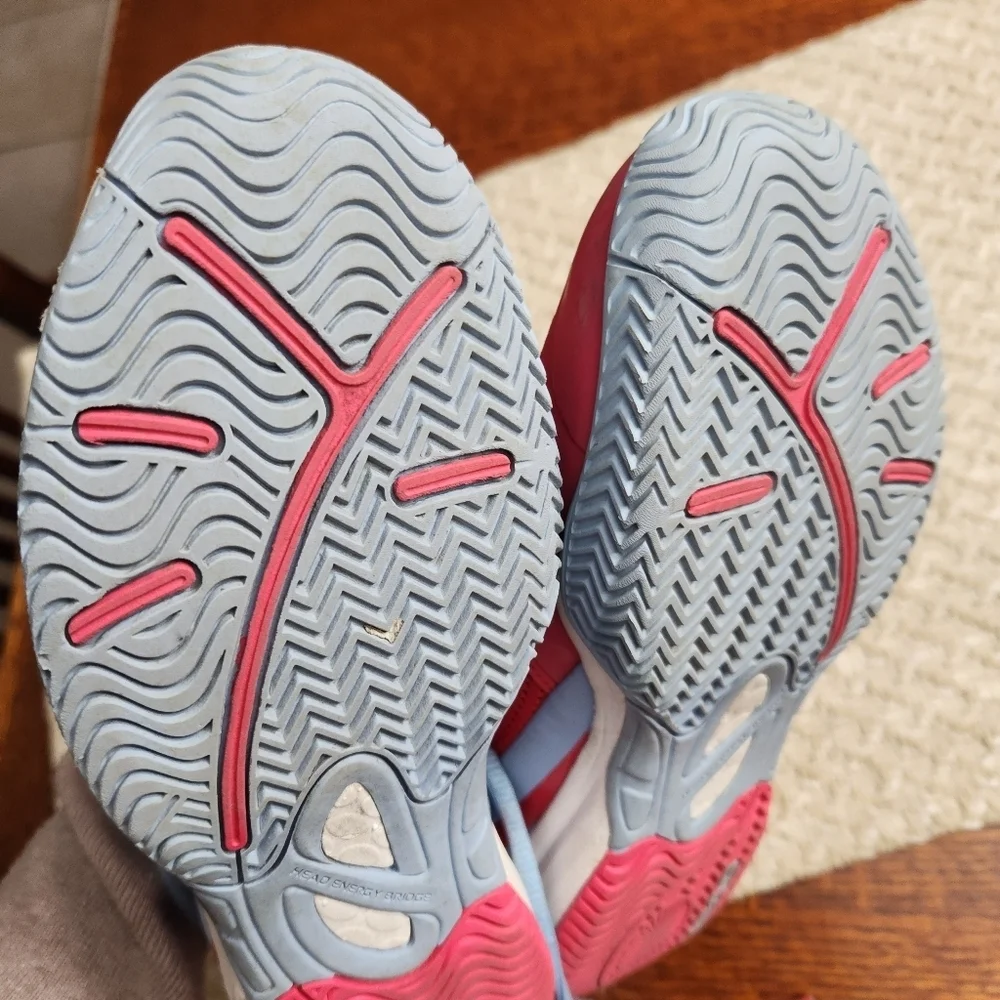 3/$25 Girls Head tennis sneakers size 5.5