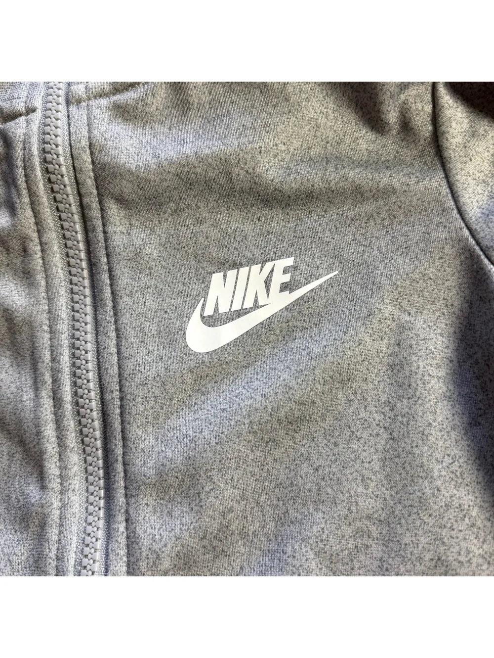 NIKE boys Heather grey boys full zip up high neck lightweight jacket size 4 NWT