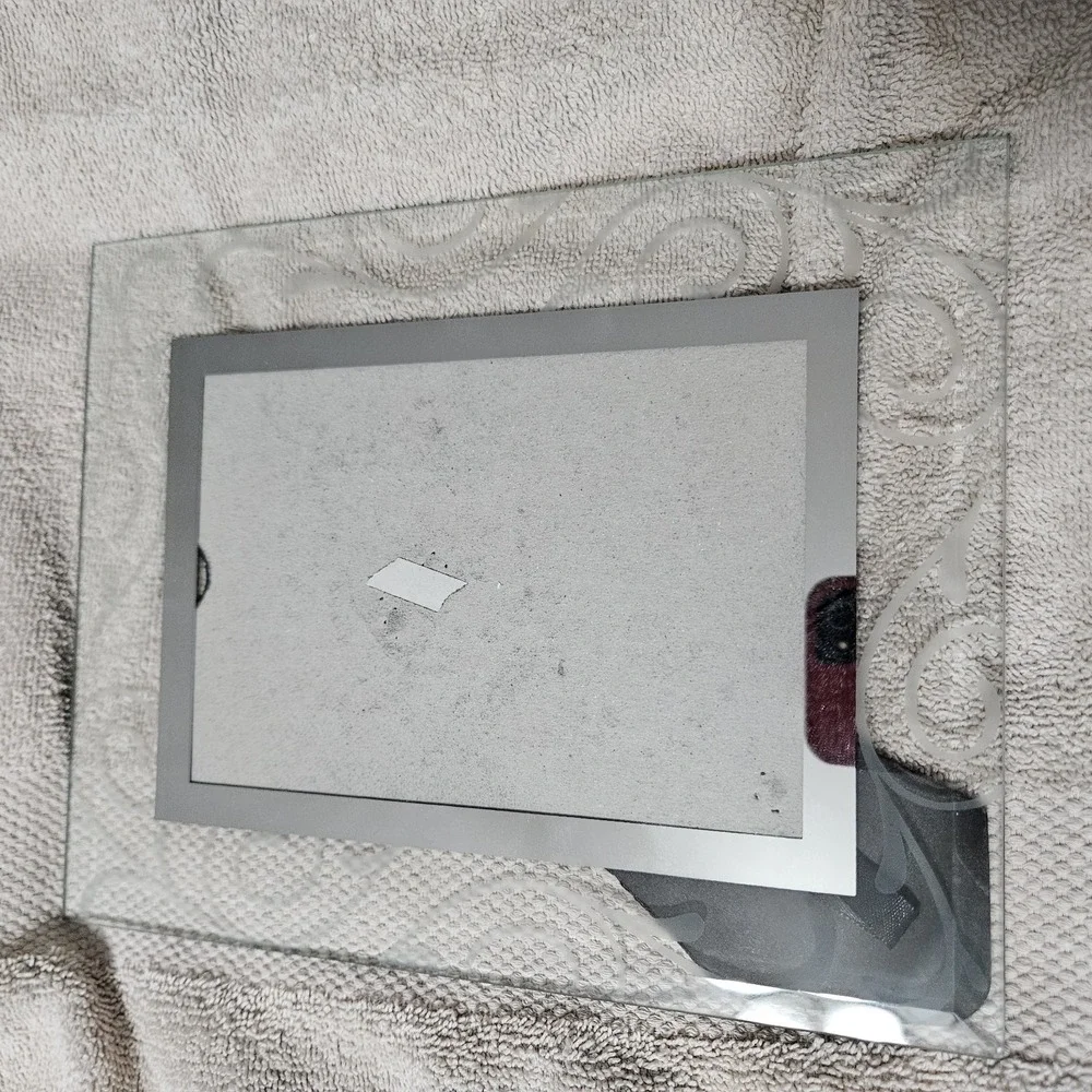N/A etched glass