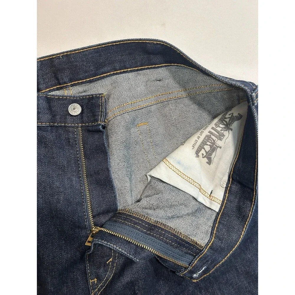 Levis levi 517