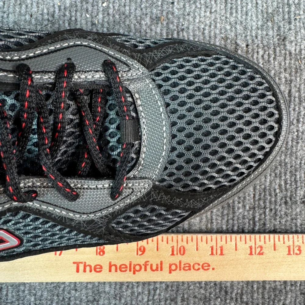 Fila wide running