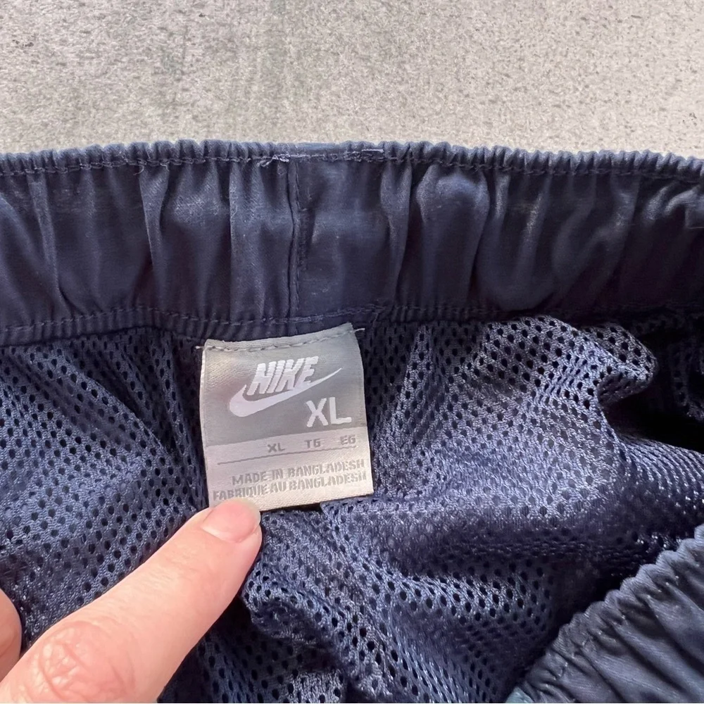 Nike Size XL Navy Blue Lined Drawstring Swim Trunk Shorts