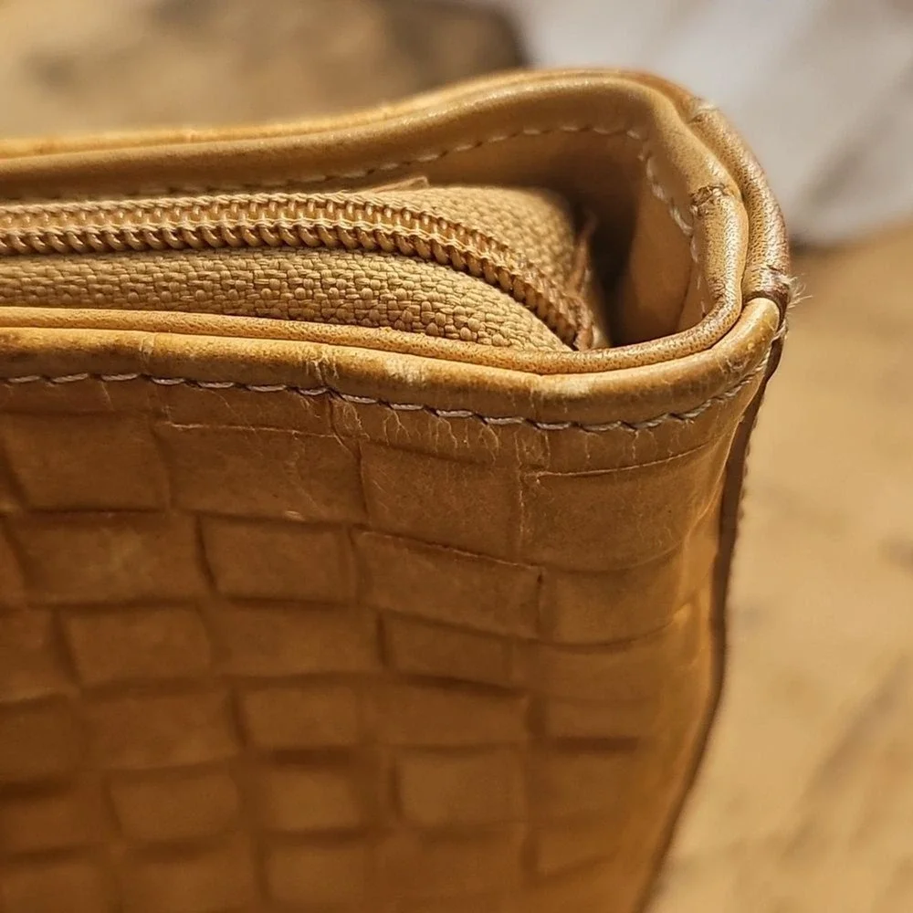 Brahmin tan woven