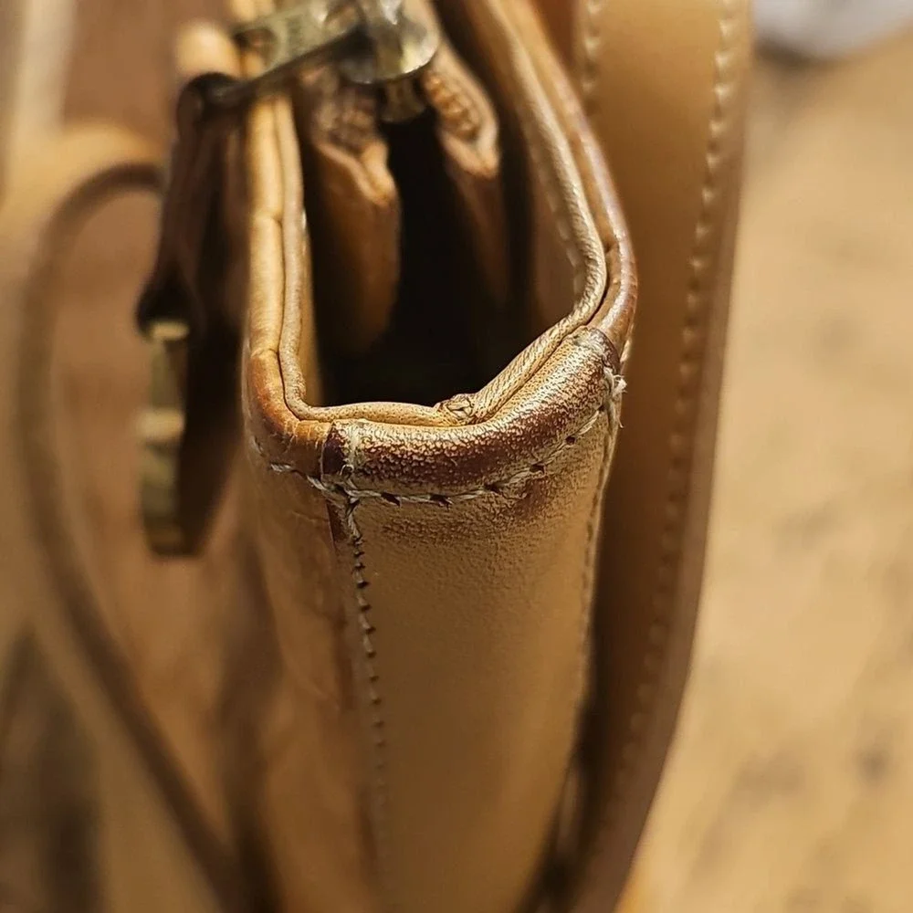 Brahmin tan woven