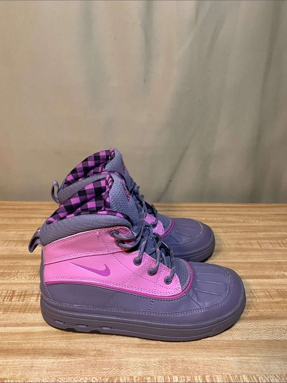Nike ACG Woodside II High Pink Shell Purple Duck Boots 2.5Y