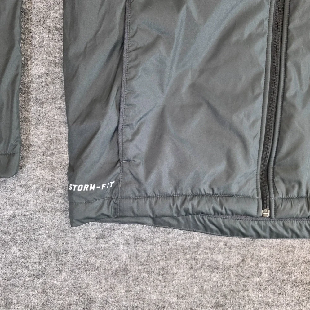 Nike storm fit