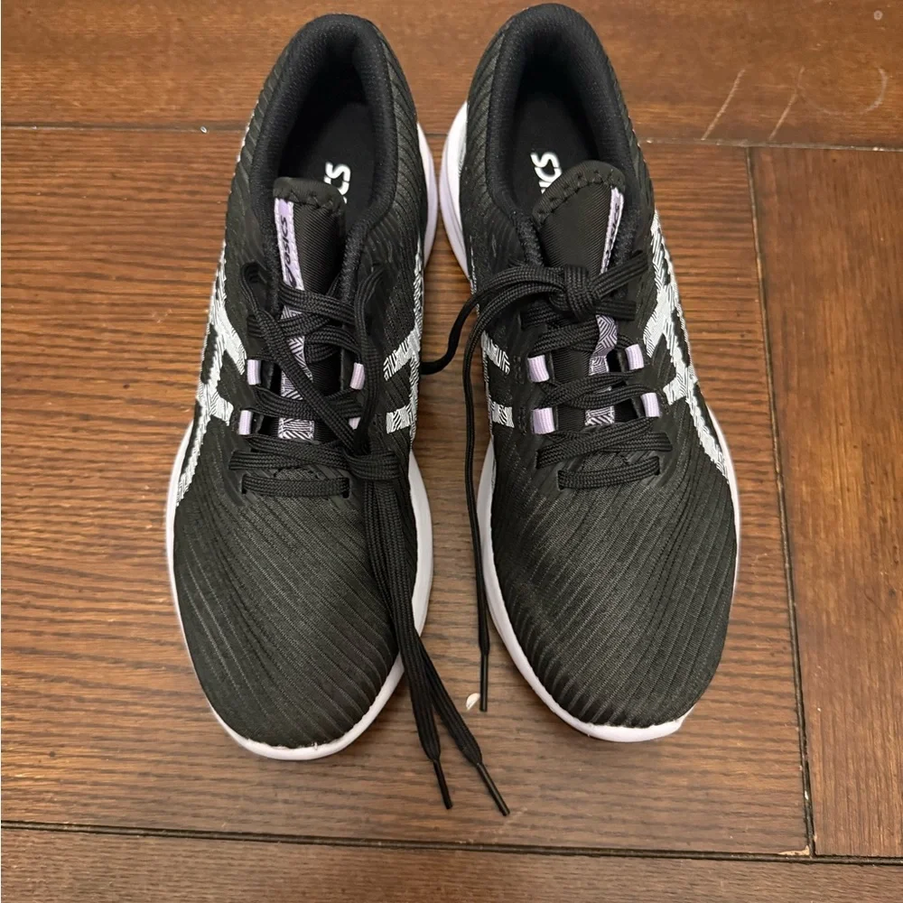 Asics stylish black