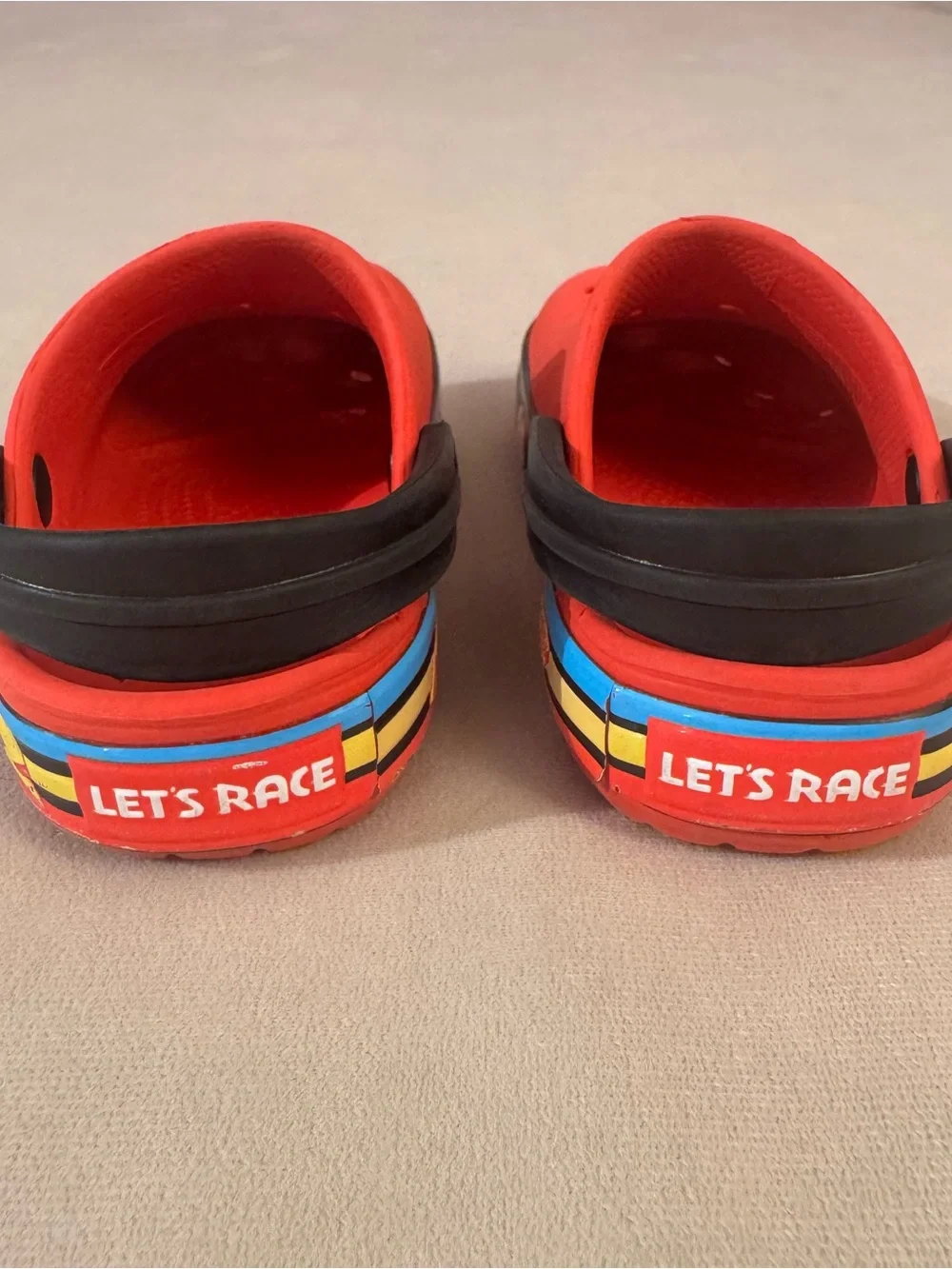 CROCS lightening mcqueen