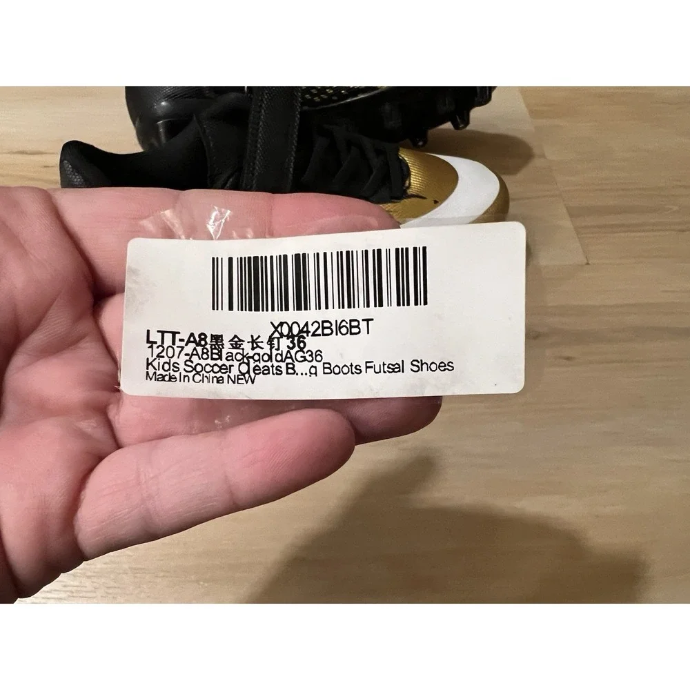 Daoquan soccer shoes