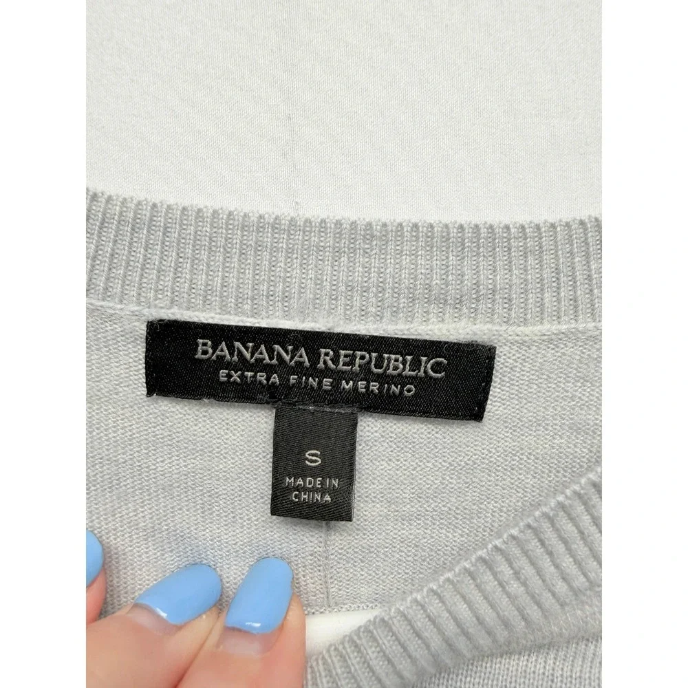 Banana Republic timeless extra