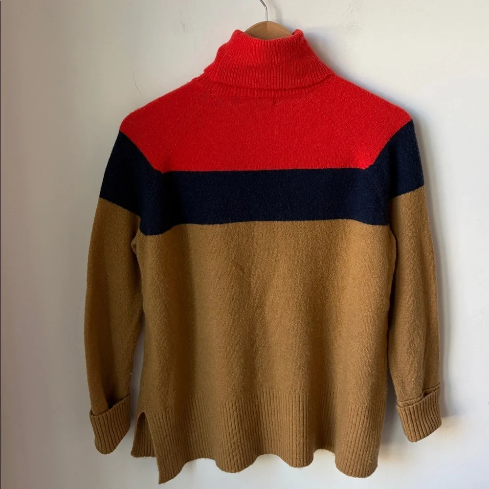 J. Crew colorblock size hand