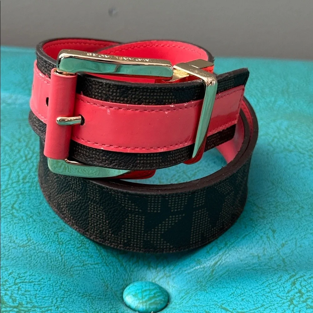 Michael Kors reversible belt